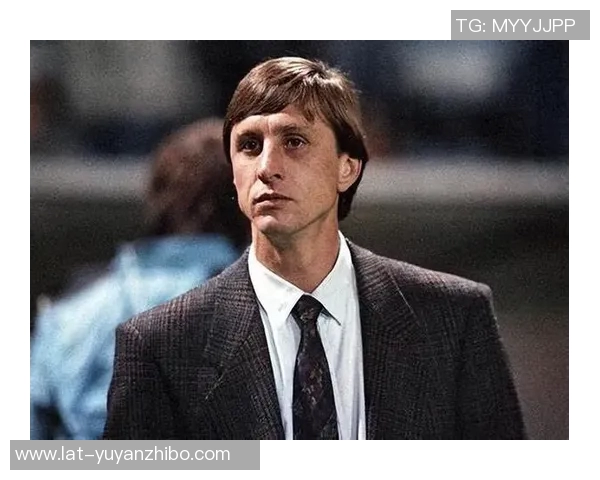 世体：克鲁伊夫球场容量有限，巴萨通过抽签决定会员观赛机会